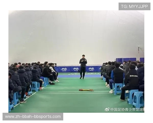 足球耐力跑练习是否能提升球员在整场比赛中的持久体力发挥